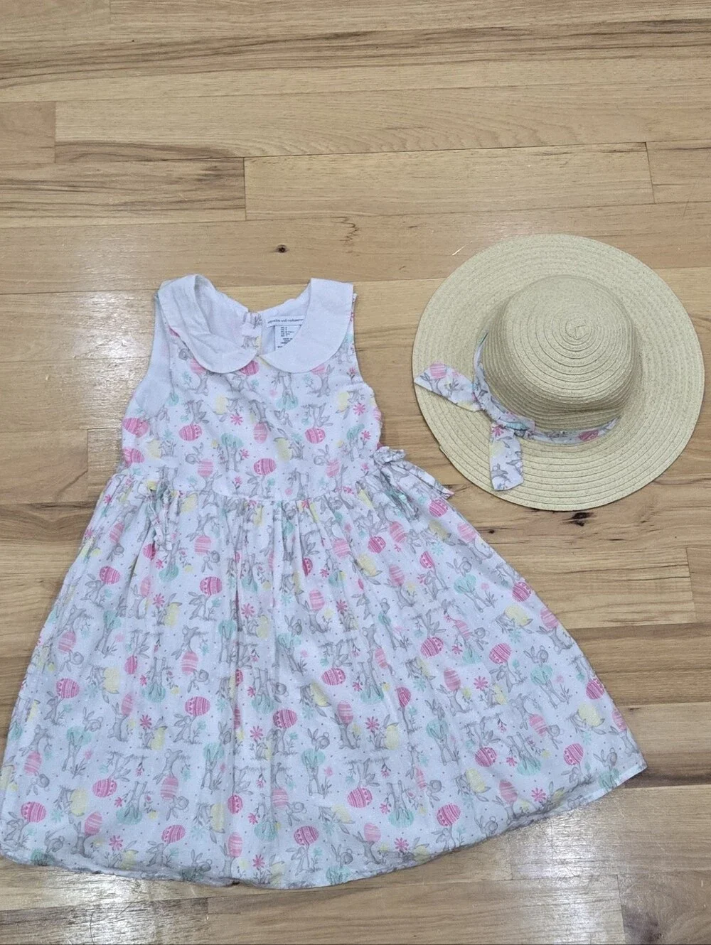 Cupcakes & Cashmere Girls' Bunny Print Dress & Matcing Bonnett. Size 7